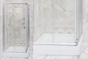 Tuš kada četvrtasta STEP